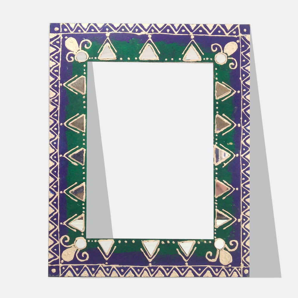 Elegant Photo Frame with ethnic touch of Lippan Art!
